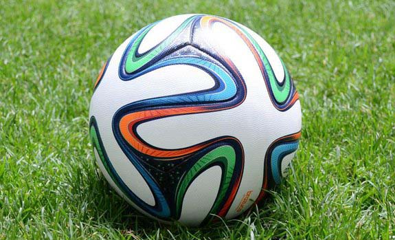 微觀世界杯，顯微鏡下看官方用球桑巴榮耀