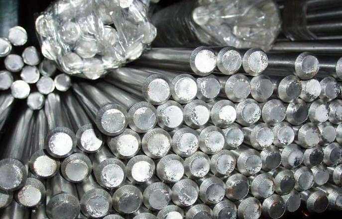 有沒有比較好的讓TiNi合金表面Ti-OH形成的方法？